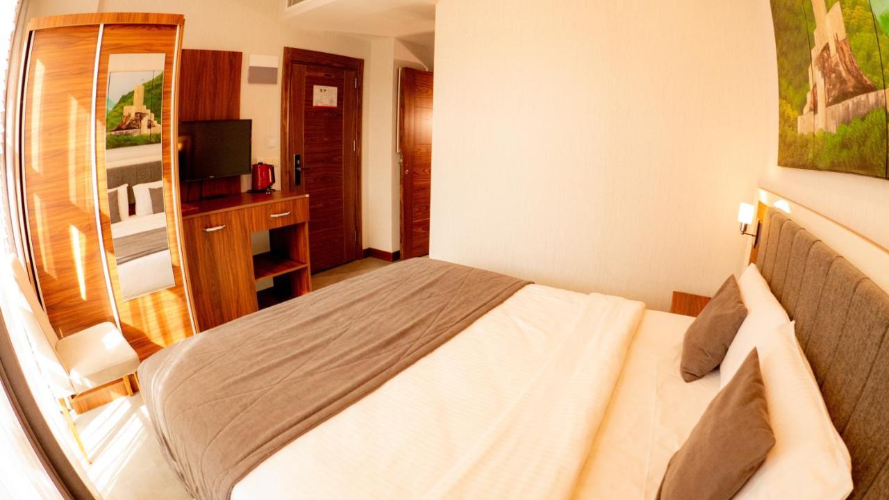 Deryaman Hotel 特拉布宗 外观 照片